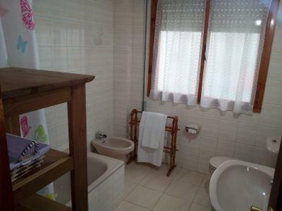 Апартаменты Lupamar Cangas Centro Кангас-де-Онис Экстерьер фото