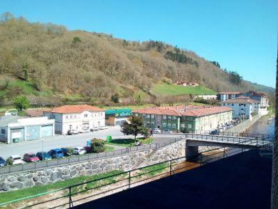 Апартаменты Lupamar Cangas Centro Кангас-де-Онис Экстерьер фото